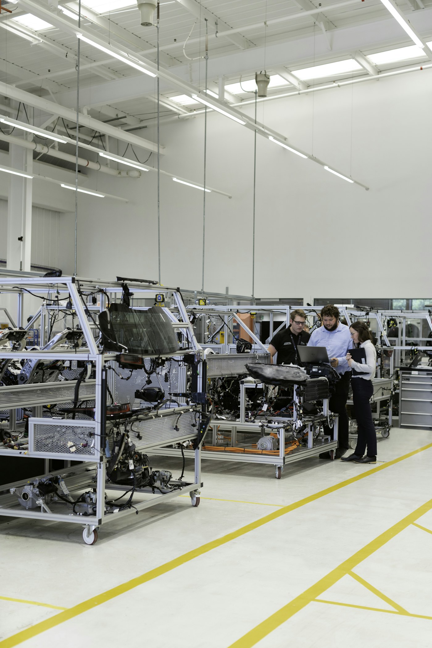 智能制造蓝领代招